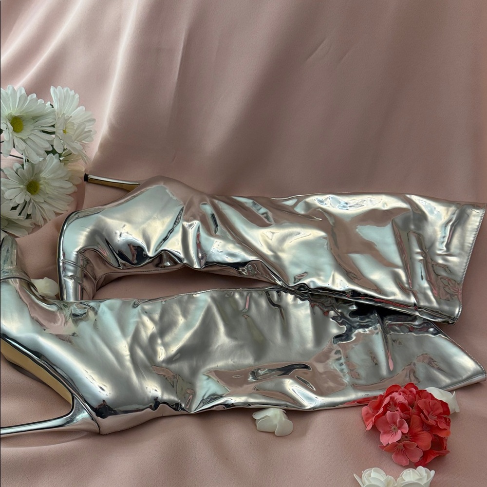 Metallic Stiletto Knee High Boots | Trendy Fall Winter Must Have - Picture 10 of 11